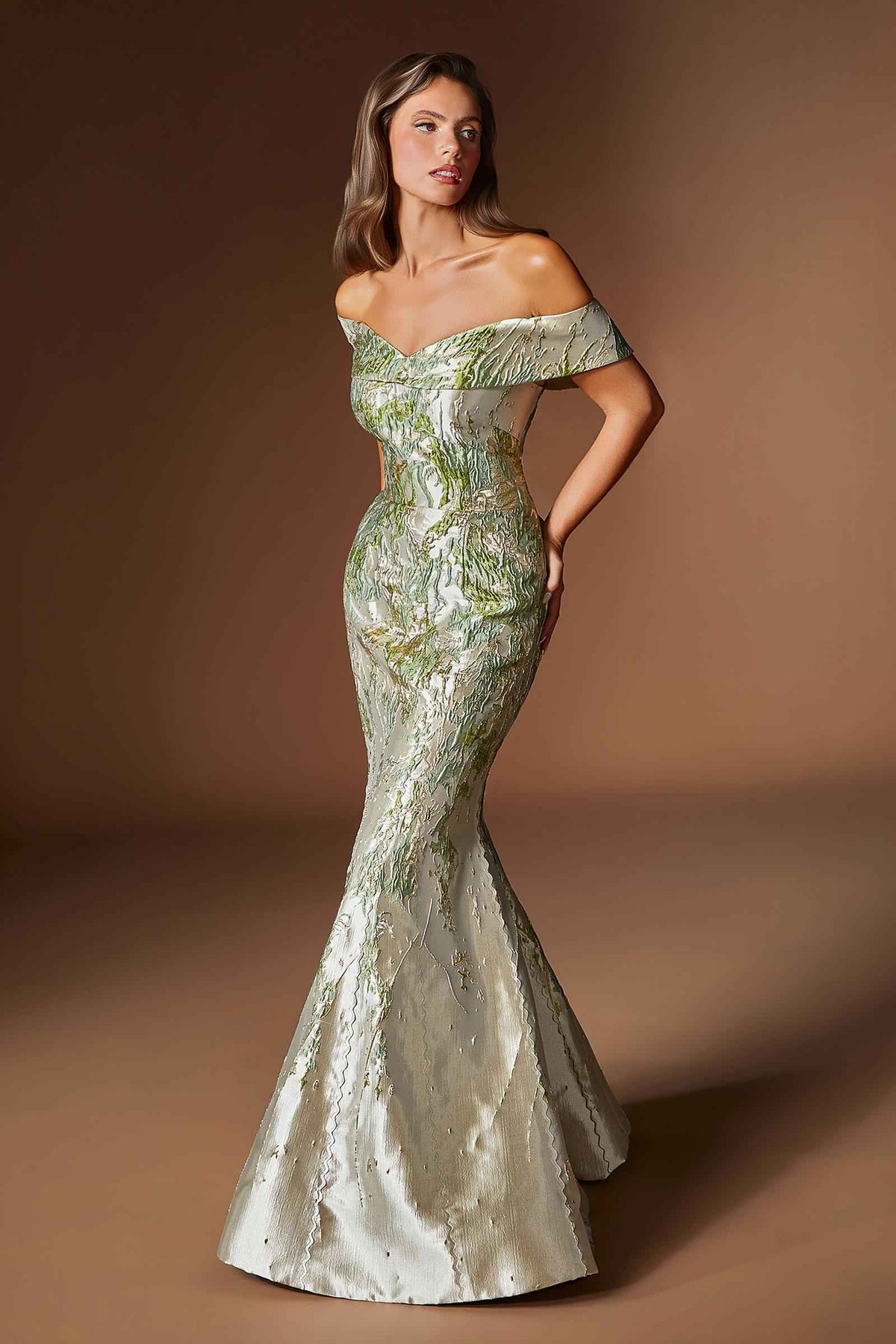 Ladivine Metallic Jacquard Off Shoulder Fitted Mermaid Gown