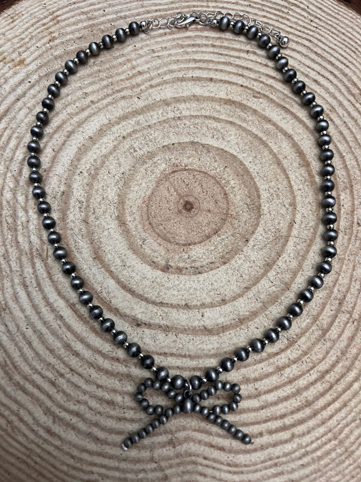 Western Faux Bow Pearl {18 inch} Necklace