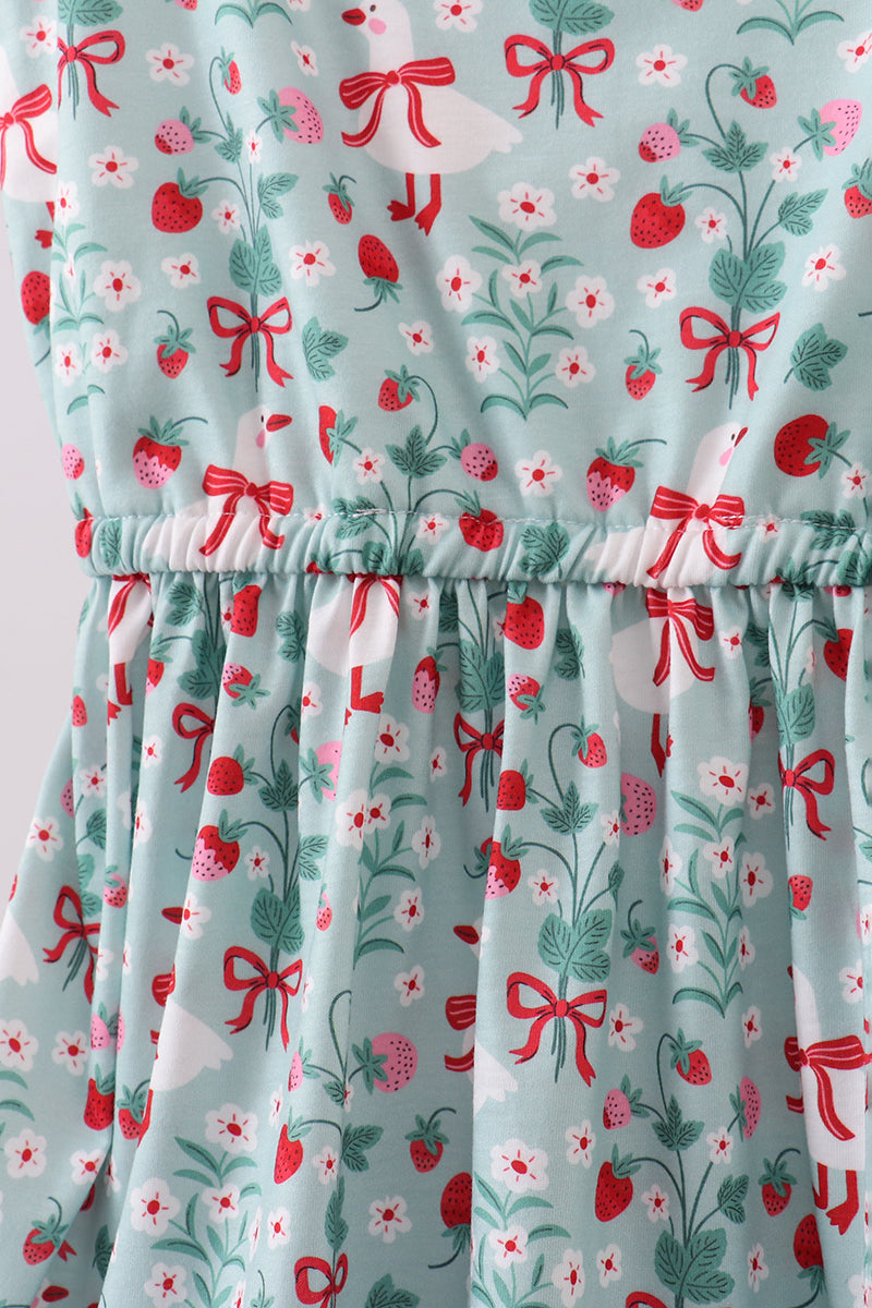 Starwberry goose print dress