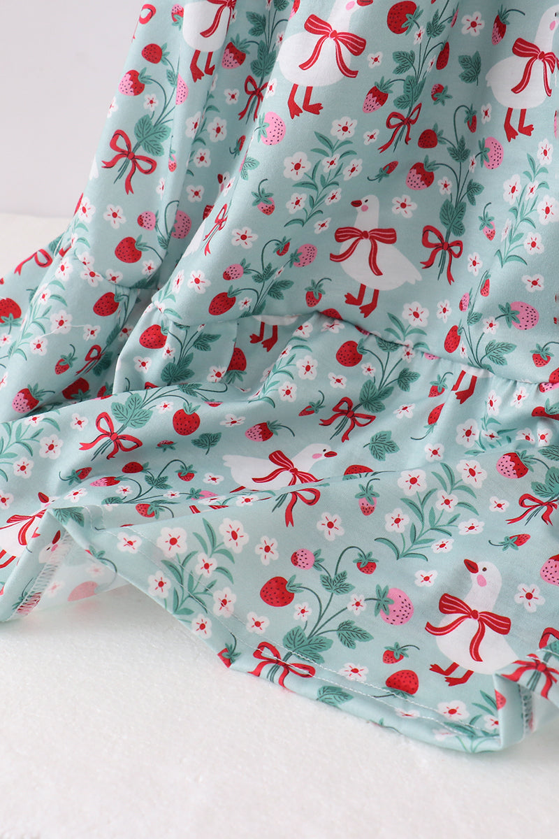 Starwberry goose print dress