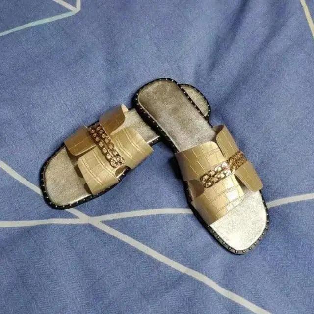 Elegant Chain, Luxury Design Flip Flops
