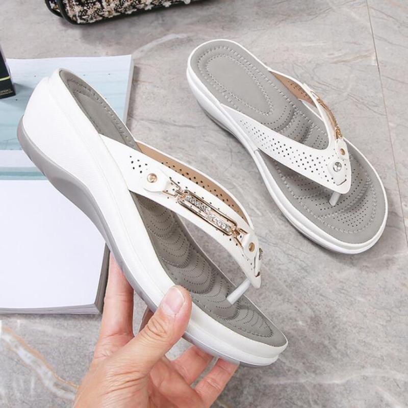 Metal Button flip-flops